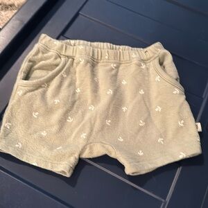 Easy peasy shorts